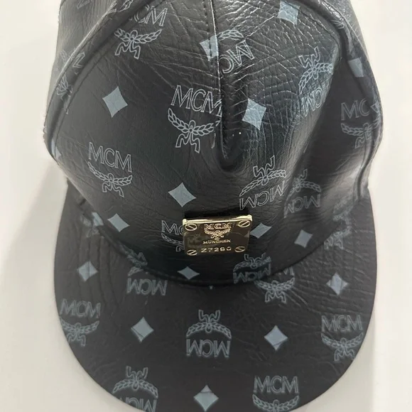 MCM Black Logo Cap - Picture 2 of 10